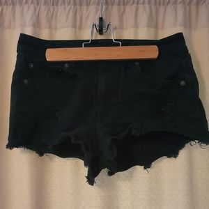 American Eagle black booty shorts